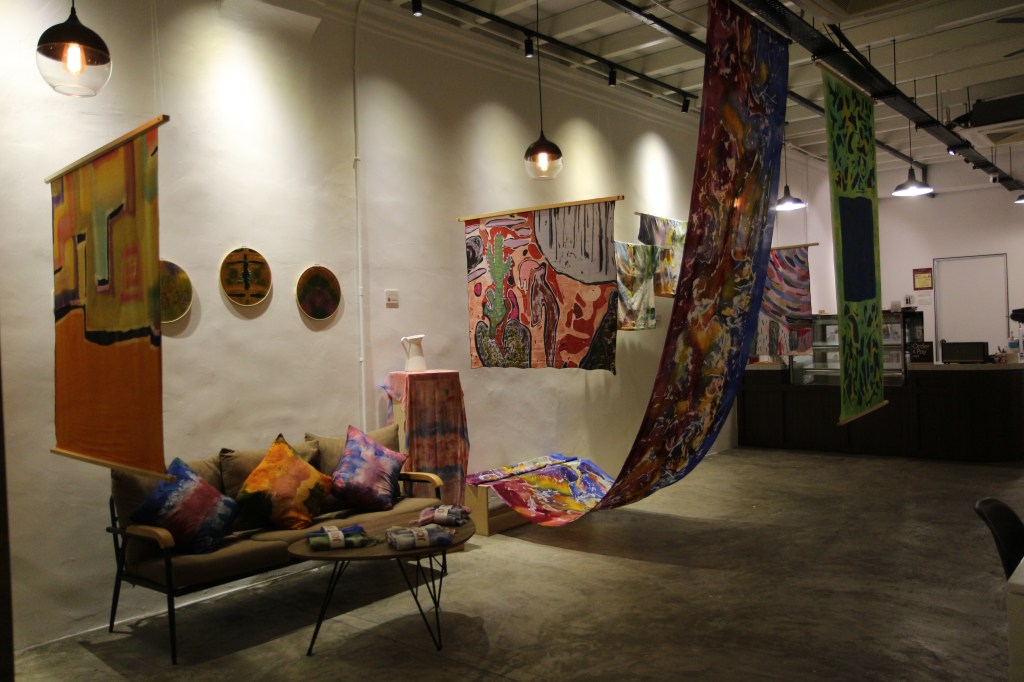 003 The Color of Joey Kher 每日美染 - J Batik Malaysia - IMG_1121